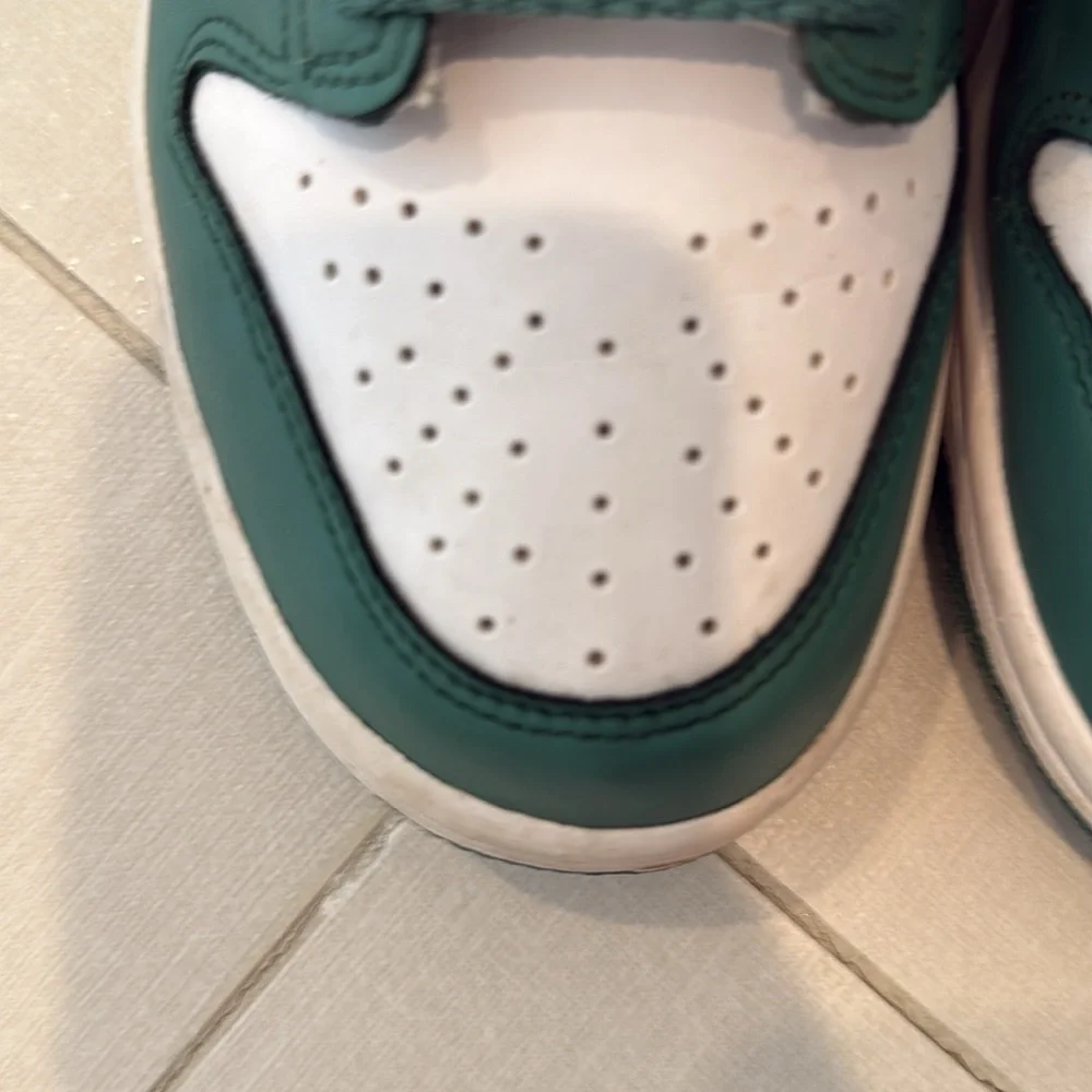 Nike Dunk Low Youth/Big Kids size 7 - Picture 10 of 13